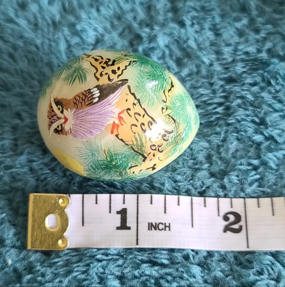 Jade Hand-Painted Owl Eggs - Picture 7 of 9